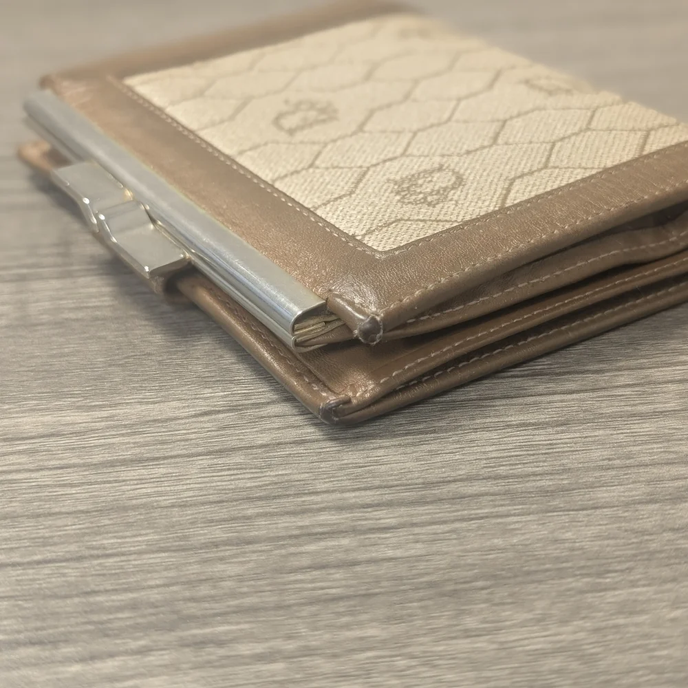 Christian Dior Honeycomb Brown / Tan Cream Kisslock Compact Wallet